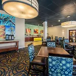 Clarion Hotel Anaheim Resort